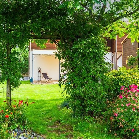 Les Jardins de La Palaire - Gîte T2 avec jardin Cugand Extérieur photo