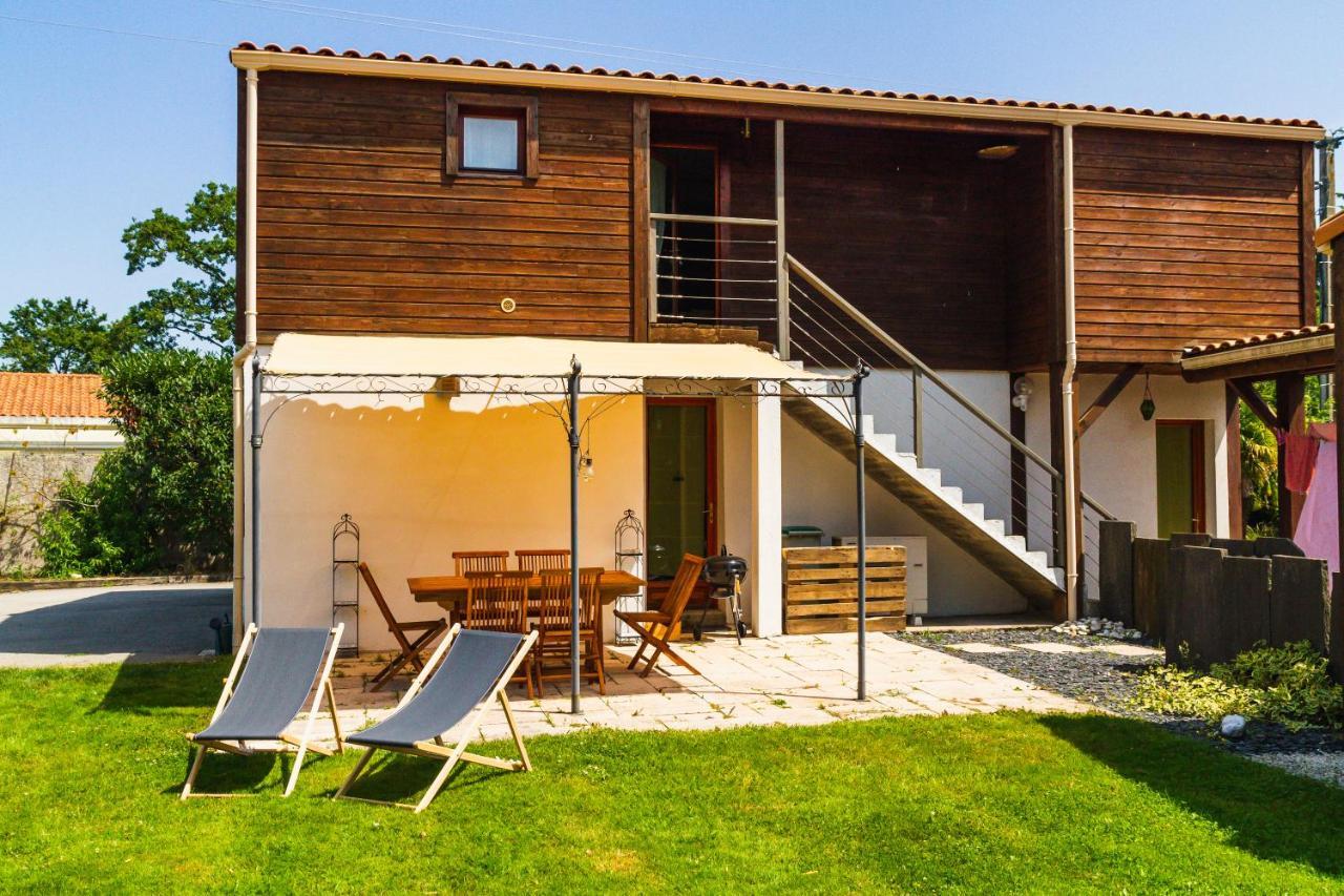 Les Jardins de La Palaire - Gîte T2 avec jardin Cugand Extérieur photo